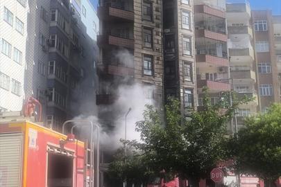Mardin'de iş yerinde çıkan yangın söndürüldü