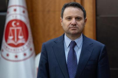Bakan Gürlek: Sokak çetelerinin kökü kazınana dek operasyonlarımız sürecek