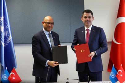 Bakan Kurum COP31 Ev Sahibi Ülke Anlaşmasını imzaladı