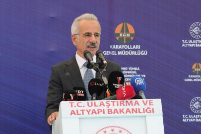 Bakan Uraloğlu: Artık dağlarda terör değil, huzur ve kalkınma kol geziyor