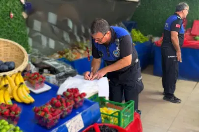 Bursa İnegöl'de zabıta ekiplerinden manav denetimi