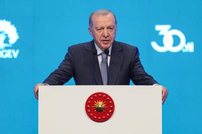 Cumhurbaşkanı Erdoğan: Akışa yön veren bir gençlik yetiştireceğiz