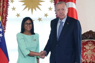 Cumhurbaşkanı Erdoğan, Venezuela Cumhurbaşkanı Vekili Rodriguez ile görüştü