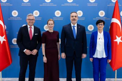 Dışişleri Bakanı Fidan, üst düzey AB yetkilileriyle bir araya geldi