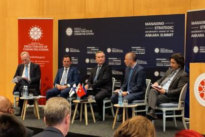 Finlandiya'da NATO paneli düzenlendi