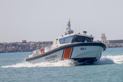 İzmir'de deniz yoluyla uyuşturucu sevkiyatına operasyon