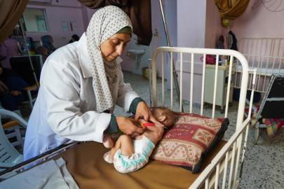 Gazze'de kötü yaşam koşulları çocuklar arasında suçiçeği salgınını büyütüyor
