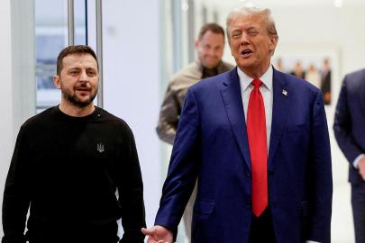Zelenskiy, Trump ile telefonda görüştü