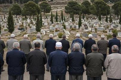 20 yıllık evliliği bitiren cenaze detayı! Mahkemeden emsal karar: Bunu yapan eş 'tam kusurlu' sayıldı