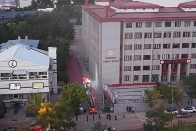 Erzurum Adliyesinin arşiv bölümünde yangın