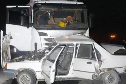 Kastamonu'da feci kaza! TIR ile otomobil çarpıştı; karı koca yaşamını yitirdi